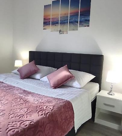 Apartman K&S Kastela Exterior photo