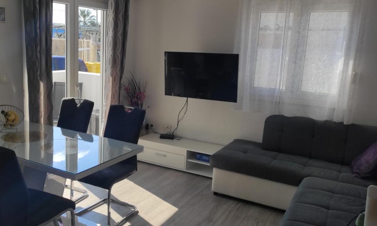 Apartman K&S Kastela Exterior photo