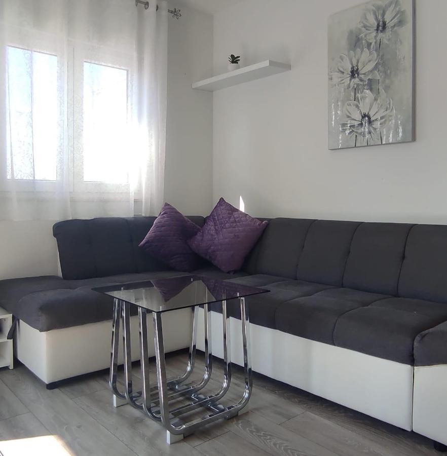Apartman K&S Kastela Exterior photo